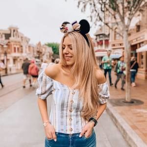 Meet your Posher, Jacee